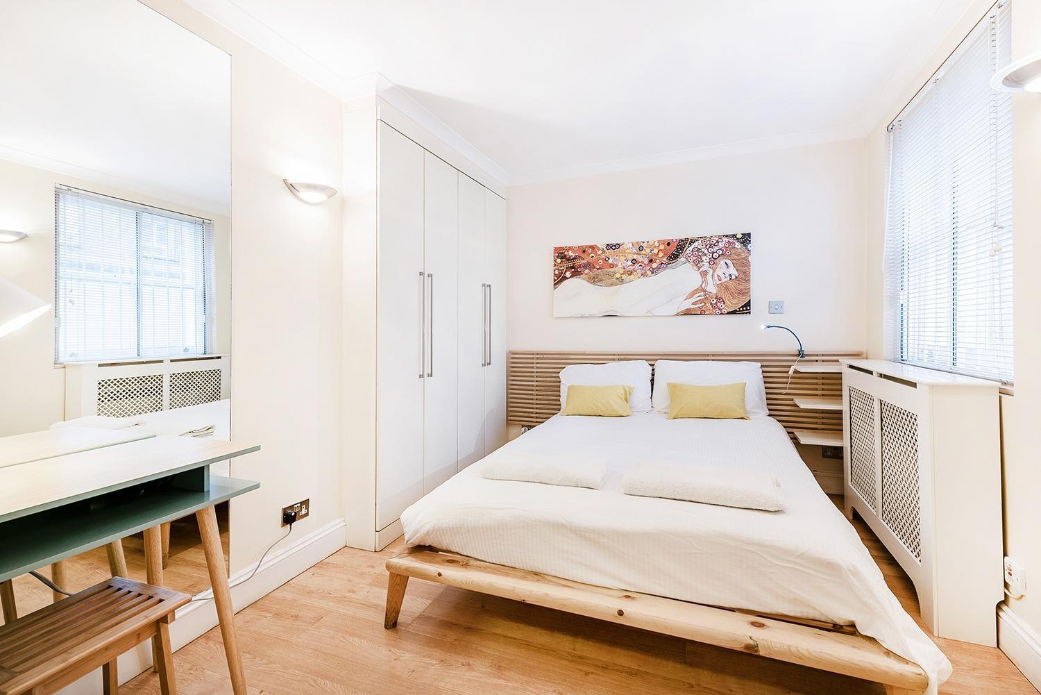 Apartment Not Available London